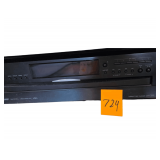 with Remote -Onkyo Disc Changer - DX - C390