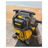 Dewalt 12 Gal Wet/ Dry Vac