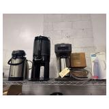 Bunn CW Series Coffee Maker and Coffee Carafes / Dispensers