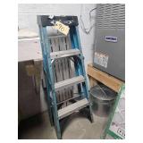 4' Step Ladder