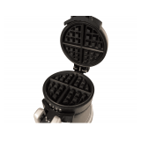 Cuisinart Waffle Maker - Model WAF-F20 - 120V