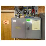 Spray Paint Cabinet 34" x 12" x 24" with Grinding Pads