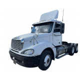 2007 Freightliner Semi Truck Tractor - 6711 - Odometer: 239,485 Miles - 6,934 Hours - Detroit Diesel Series 60, 14.0L Engine