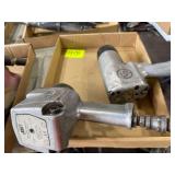 2 Pneumatic Impact Wrenches - 3/4in Drive
