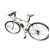 Diamondback Bicycle 29" with Portable Air Pump