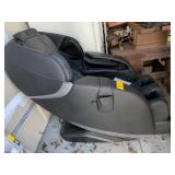 Insignia Zero Gravity Full Body Massage Chair. No Remote Control, unable to Test.