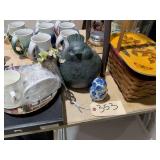 Collectible Porcelain, Decorative Birds, Small Picnic Basket