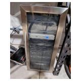 EdgeStar Wine Refrigerator Adjustable Temps, Top Buttons Appear Broke, Still Seems to Cool