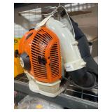 Stihl BR 550 Backpack Leaf Blower