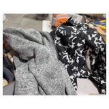Youth L adult Small Jackets - Coach Size 9B Shoes