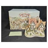 1991 David Winter Cottages Will-O-The-Wisp