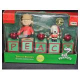 NIB Peanuts Snoopy Christmas "Peace" Decor Blocks