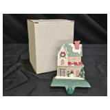 Craven Pottery Poly House Stocking Holder #P54123