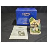 1995 David Winter Cottages Little John