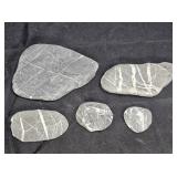 5 Wishing Stones (Veined Rocks)