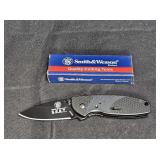 Smith & Wesson Assisted Folding Knife