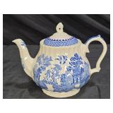 Ribbed Blue Willow Tea Pot with Lid