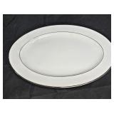 Style House Platinum Ring Oval Serving Platter
