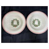 Anchor Hocking Holiday Wreath Serving Bowls