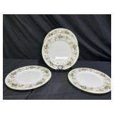 4 Royal Doulton Larchmont Dinner Plates