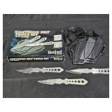 United Cutlery Lightning Bolt 3 Throwing Knife Set
