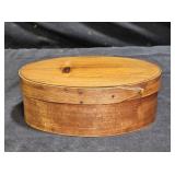 Vtg Hand Made Shaker Oval Wooden Box with Lid