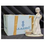 Lladró 5030 Wild Flowers Girl Pulling Basket