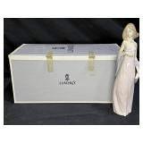 Lladró #7525, "Ingenue Princess" (or Ingen)