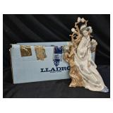 Lladro #4807 "Geisha" (or Japanese Girl) figurine