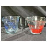 2 VTG Pyrex Glass Measuring Cups