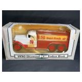 Vtg ERTL Die Cast 1930 Diamond T Tanker Bank