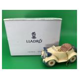 Lladrï¿½ figurine "Little Roadster" ornament