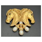 Elizabeth Taylor Taylor hearts in Tandem Horse Pin