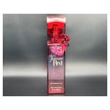 Forever Red Fine Fragrance Mist