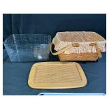2000 Longaberger woven Picnic basket