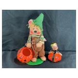 Annalee Halloween Scarecrow & Mouse in Pumpkin