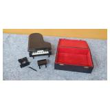 Vintage Grand Piano Music Box, Works Great with