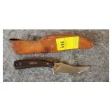 Vintage Schrade USA 152 Huntin Knife with Sheath
