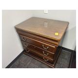 End Table w/ Drawers