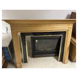 Gas Fireplace w/Surround
