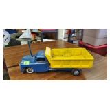Vintage Metal Tonka Dump Truck Toy
