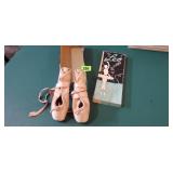 Ballet Point Shoes with Box