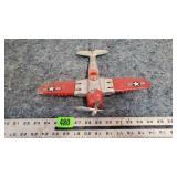Hubley Toy Fighter Bomber, Folding Wings