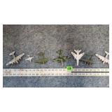 Lot of 7 Miniature Vintage Airplanes/Fighters