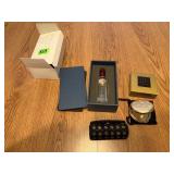 Vintage Perfume Bottles & Makeup Compacts