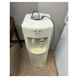 Dynasty Water Dispenser with Cook or Cold Options