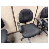 Office Chair - Rounded Arms