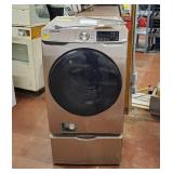 Samsung Clothes Washer on Pedestal