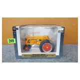 Minneapolis-Moline "U" Gas Narrow Front Replica