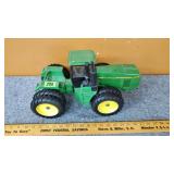 John Deere 8870 Toy Replica
